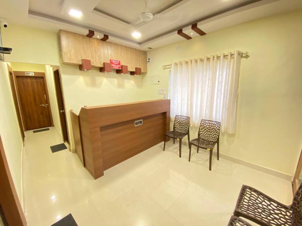 Prabhuvihar Residency Hotel Porvorim Exterior photo