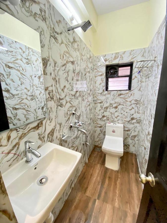 Prabhuvihar Residency Hotel Porvorim Exterior photo