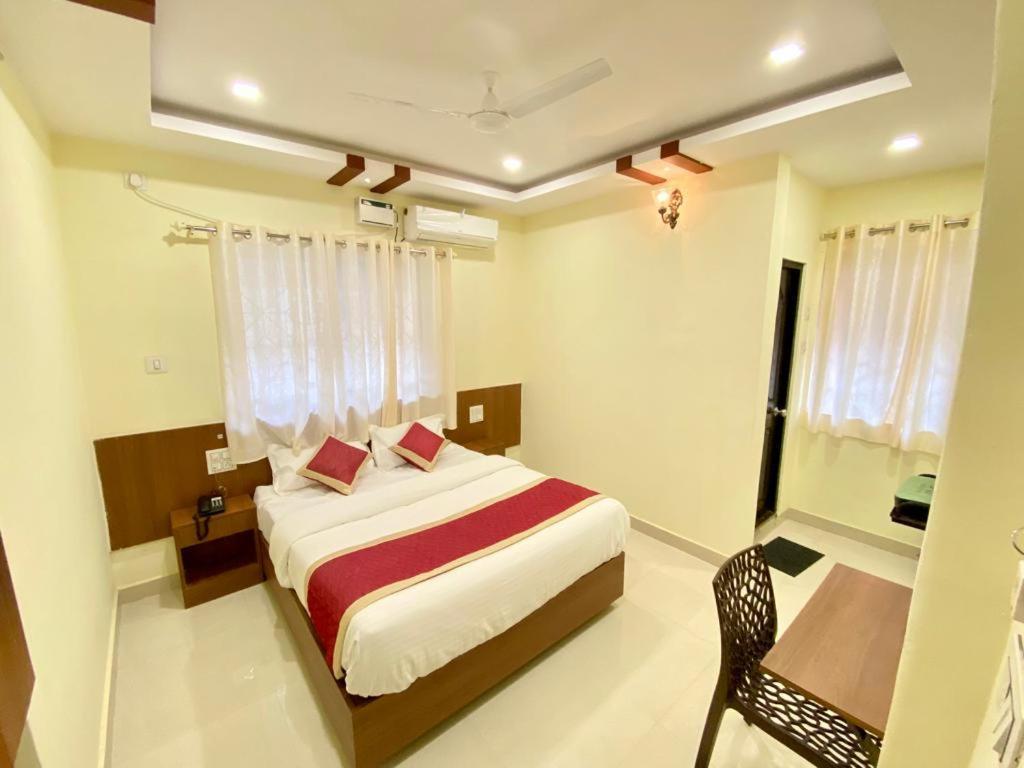 Prabhuvihar Residency Hotel Porvorim Exterior photo