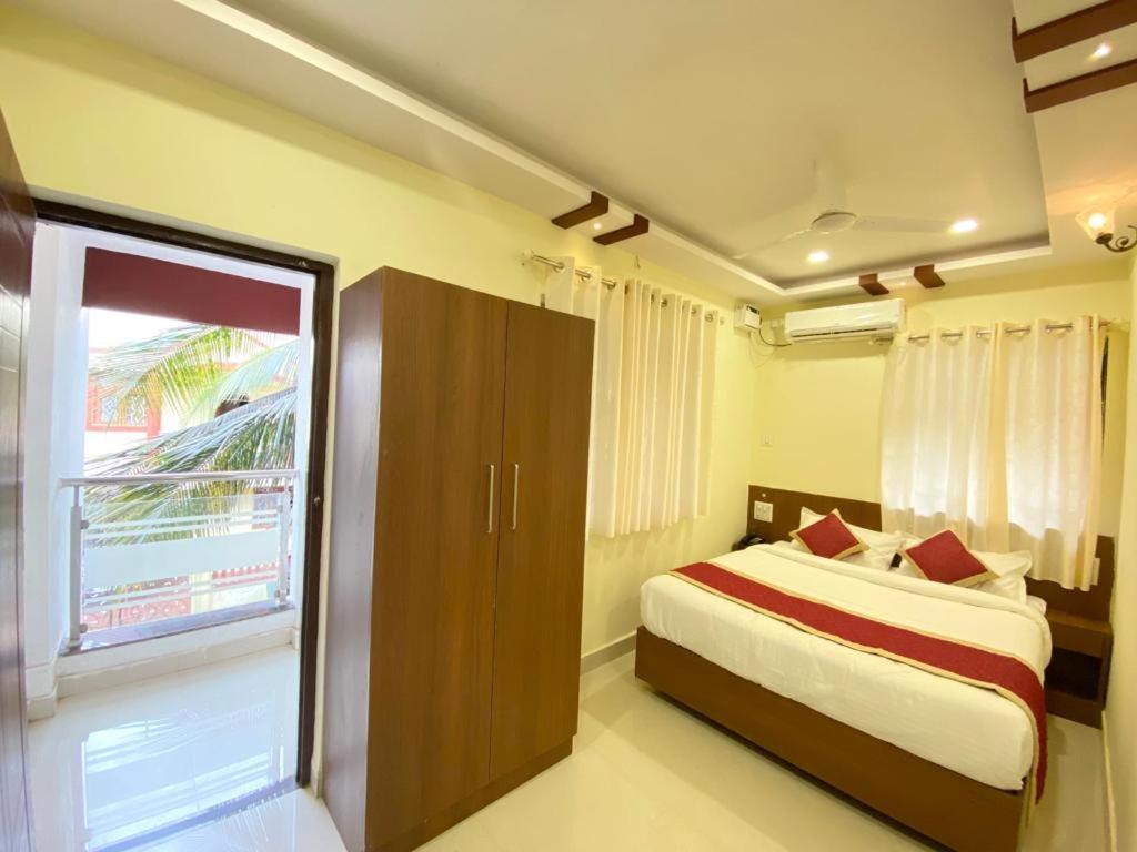 Prabhuvihar Residency Hotel Porvorim Exterior photo
